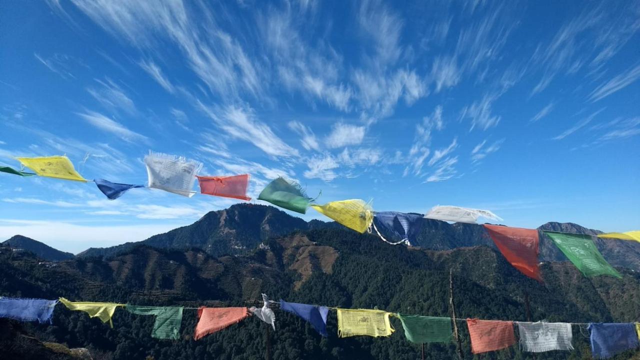 Namastay Himalayas, Kanatal Buitenkant foto