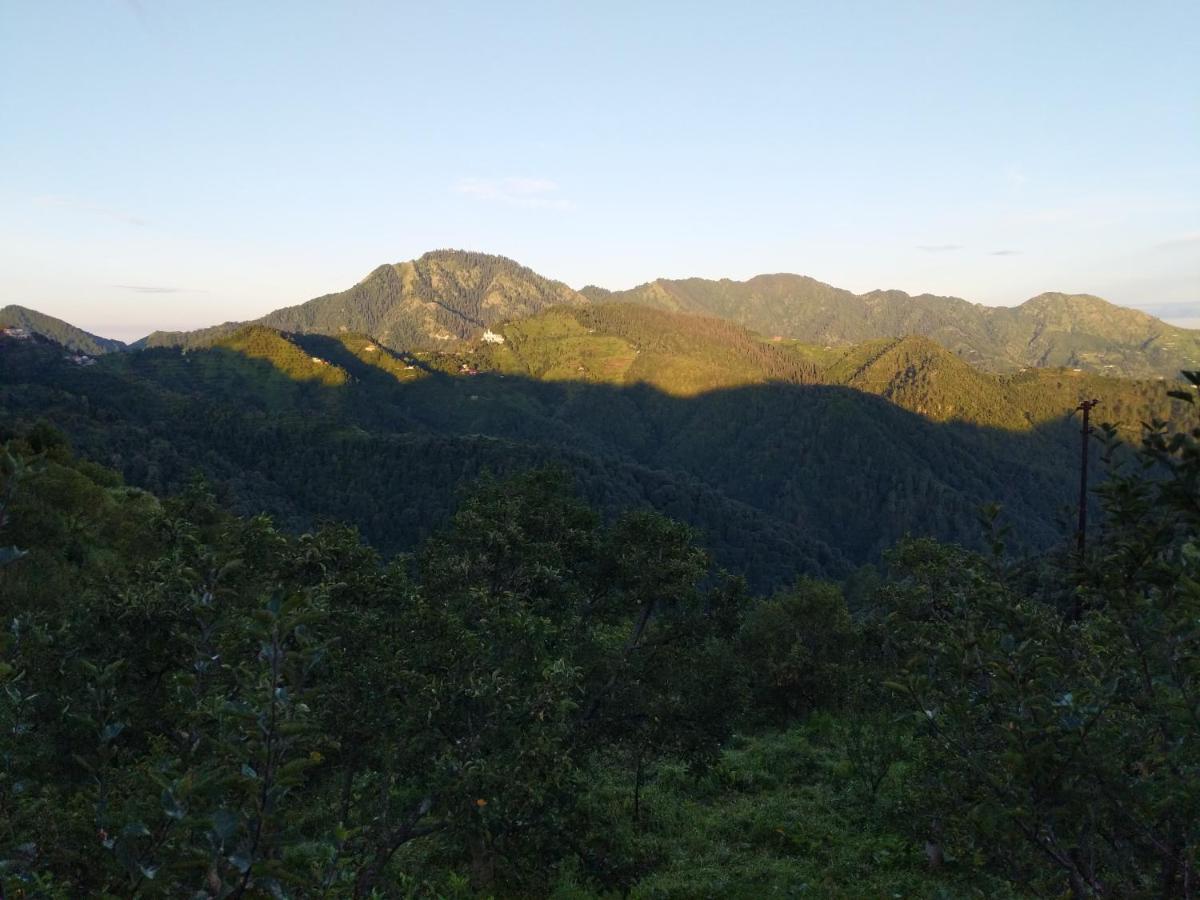 Namastay Himalayas, Kanatal Buitenkant foto